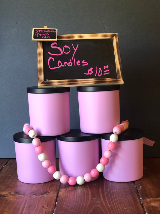 Strawberry Pound Cake Candle